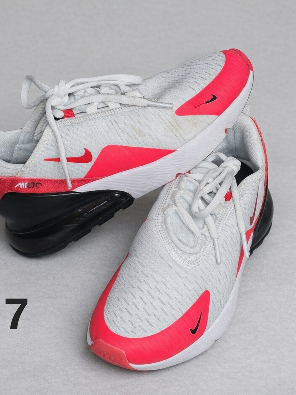 Nike White & Pink Air Max 270 Lifestyle Sneakers